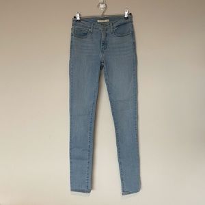Levi’s 311 Shaping Women’s Skinny Jeans, Size 26W 32L, Light Wash